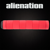 ALIENATION Backlash V2 Grip 155mm (Pink)